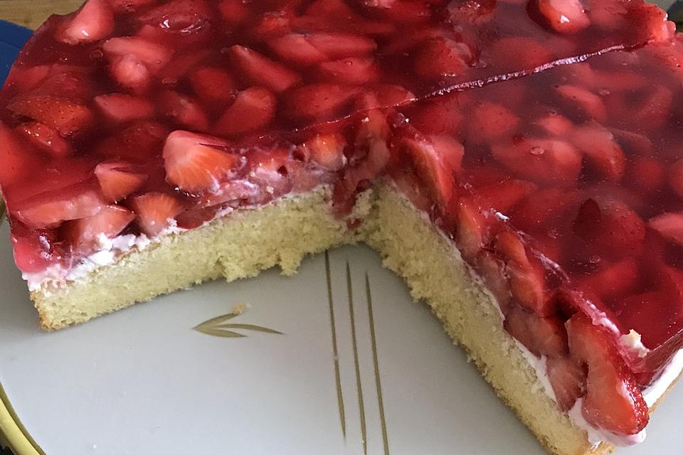 Reginas Erdbeerkuchen Mit Vanillecreme (1)